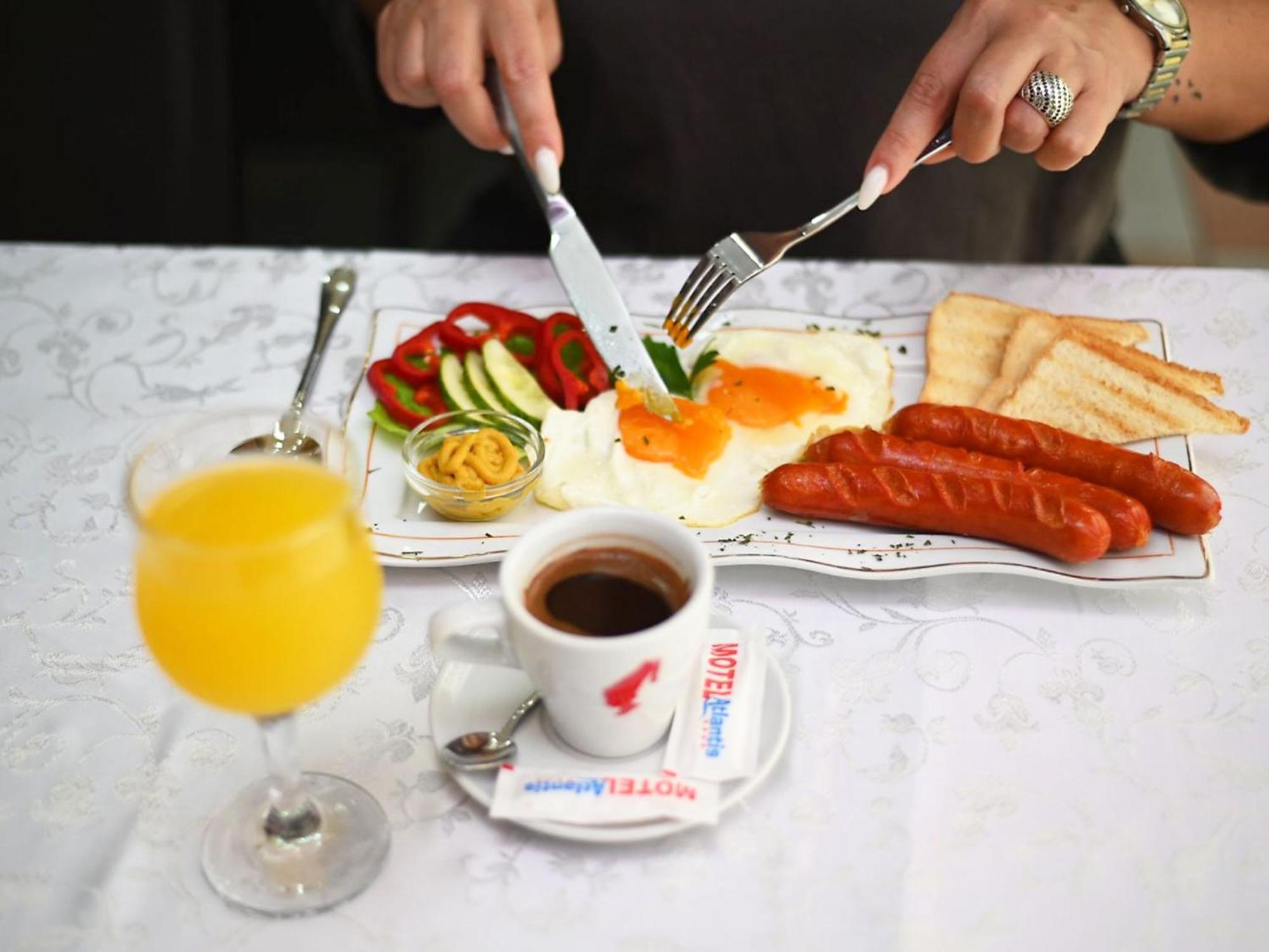 Motel Atlantis Prijedor Ngoại thất bức ảnh