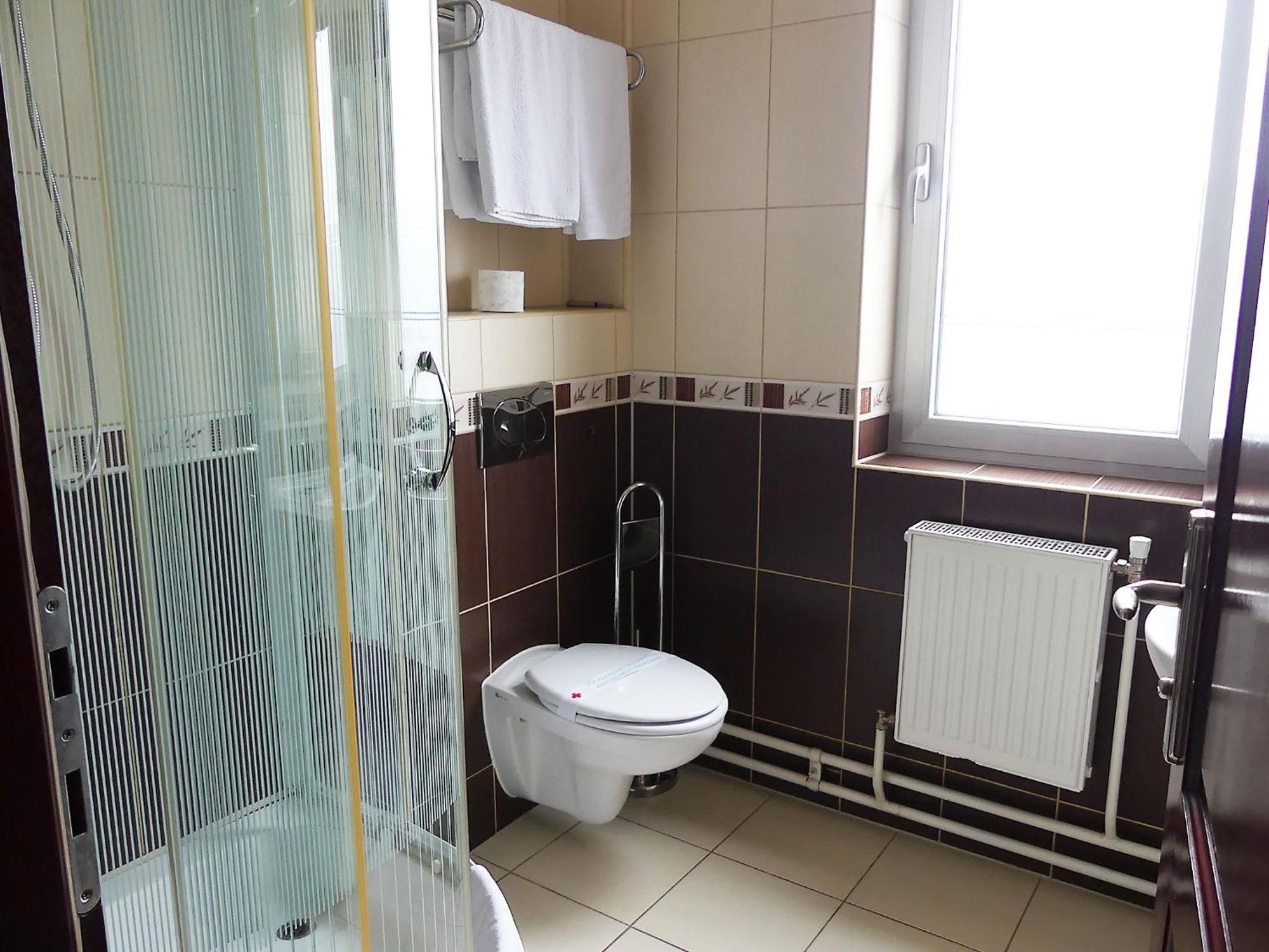 Motel Atlantis Prijedor Ngoại thất bức ảnh